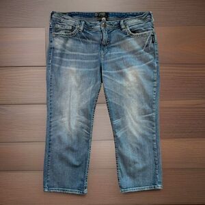 Silver Jeans Co. Aiko Capri Womens Size 16 Plus Cropped Stretch Denim Mid Rise